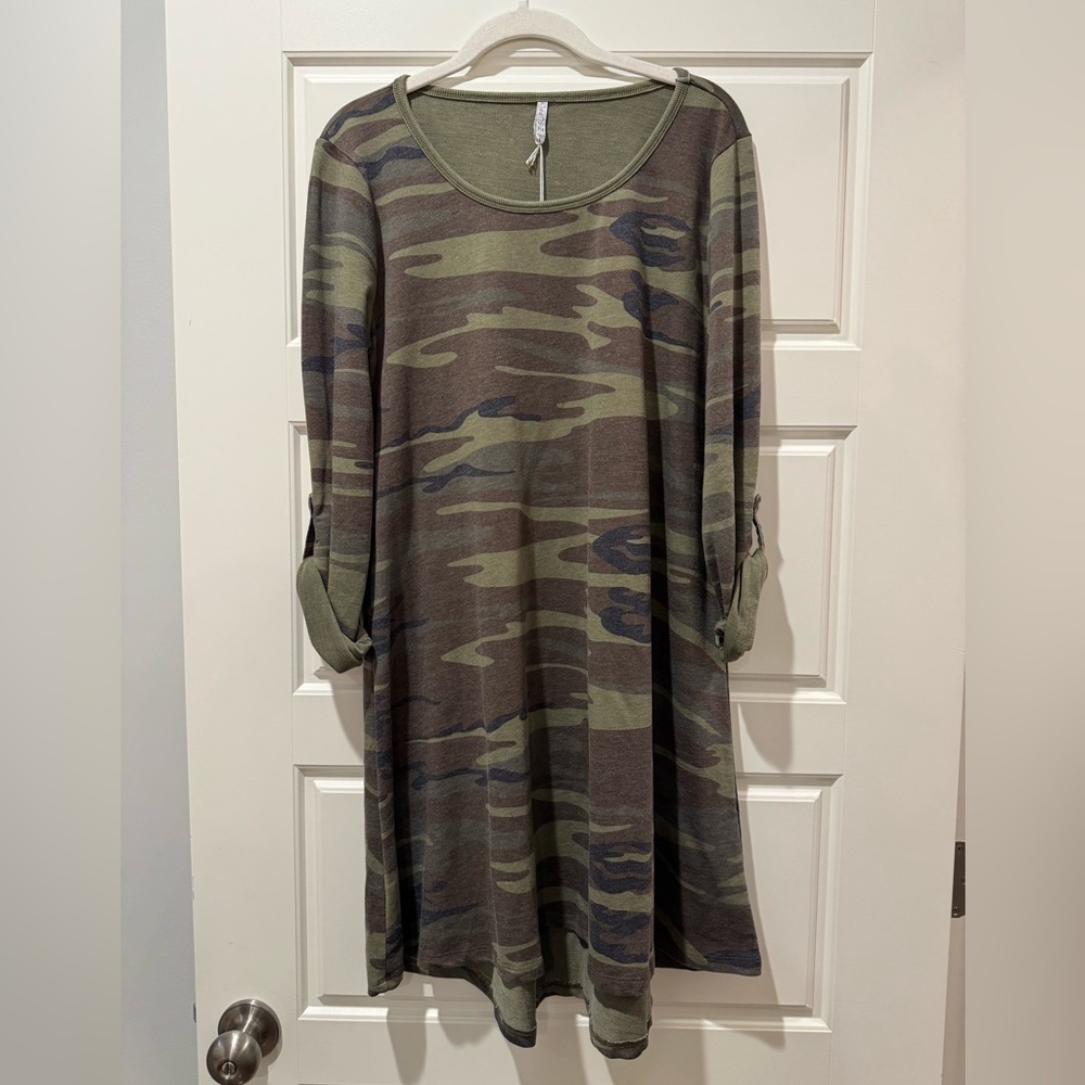 NWT Z SUPPLY L Green Camo Symphony Mini Dress